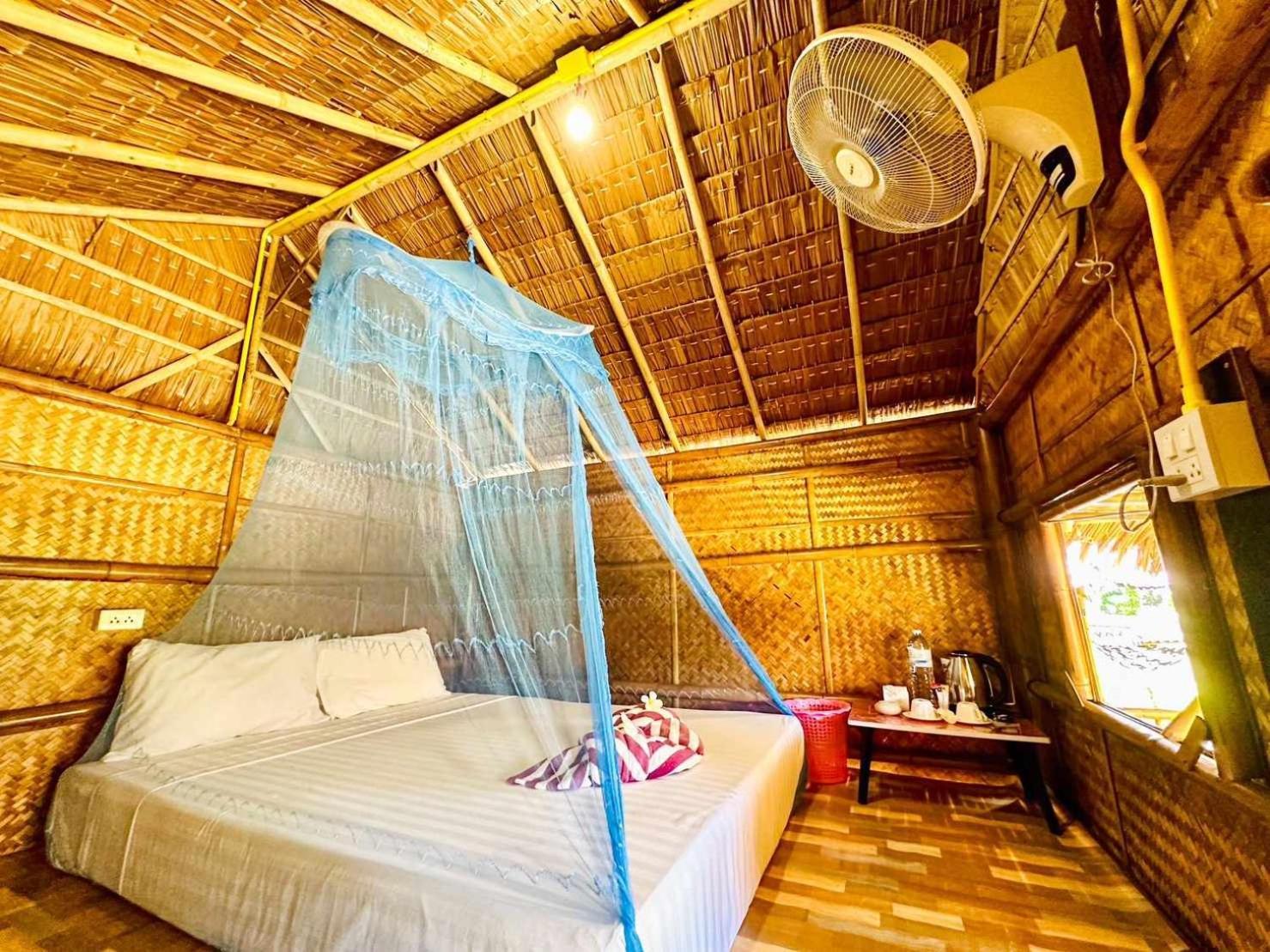 Check In Lanta Hotel Ko Lanta Екстериор снимка